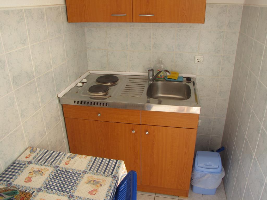 Apartments Primorac Podaca Rum bild