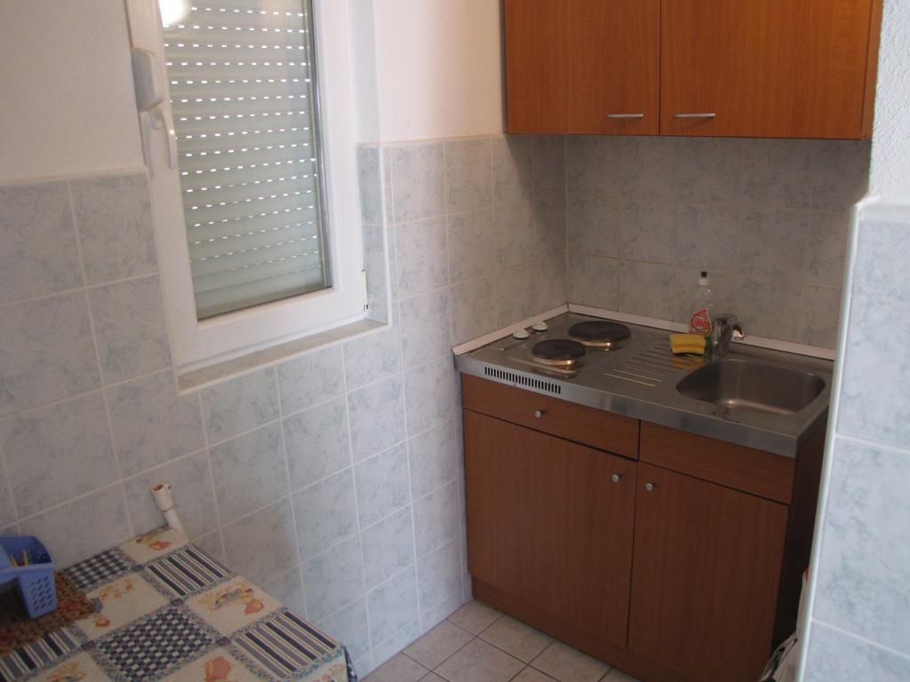 Apartments Primorac Podaca Rum bild