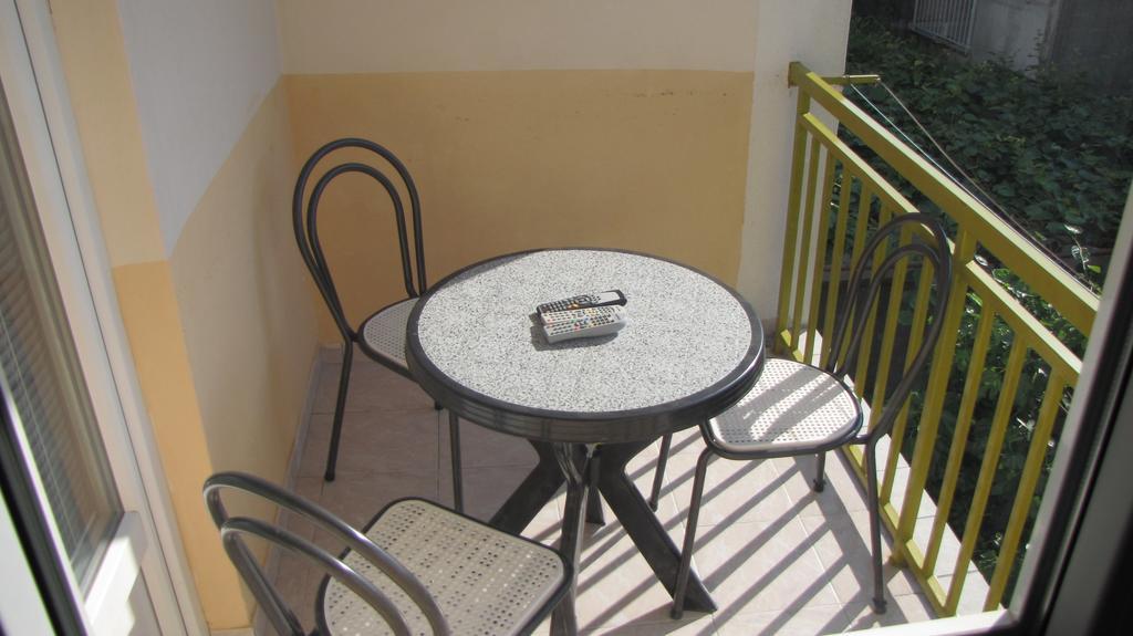 Apartments Primorac Podaca Rum bild